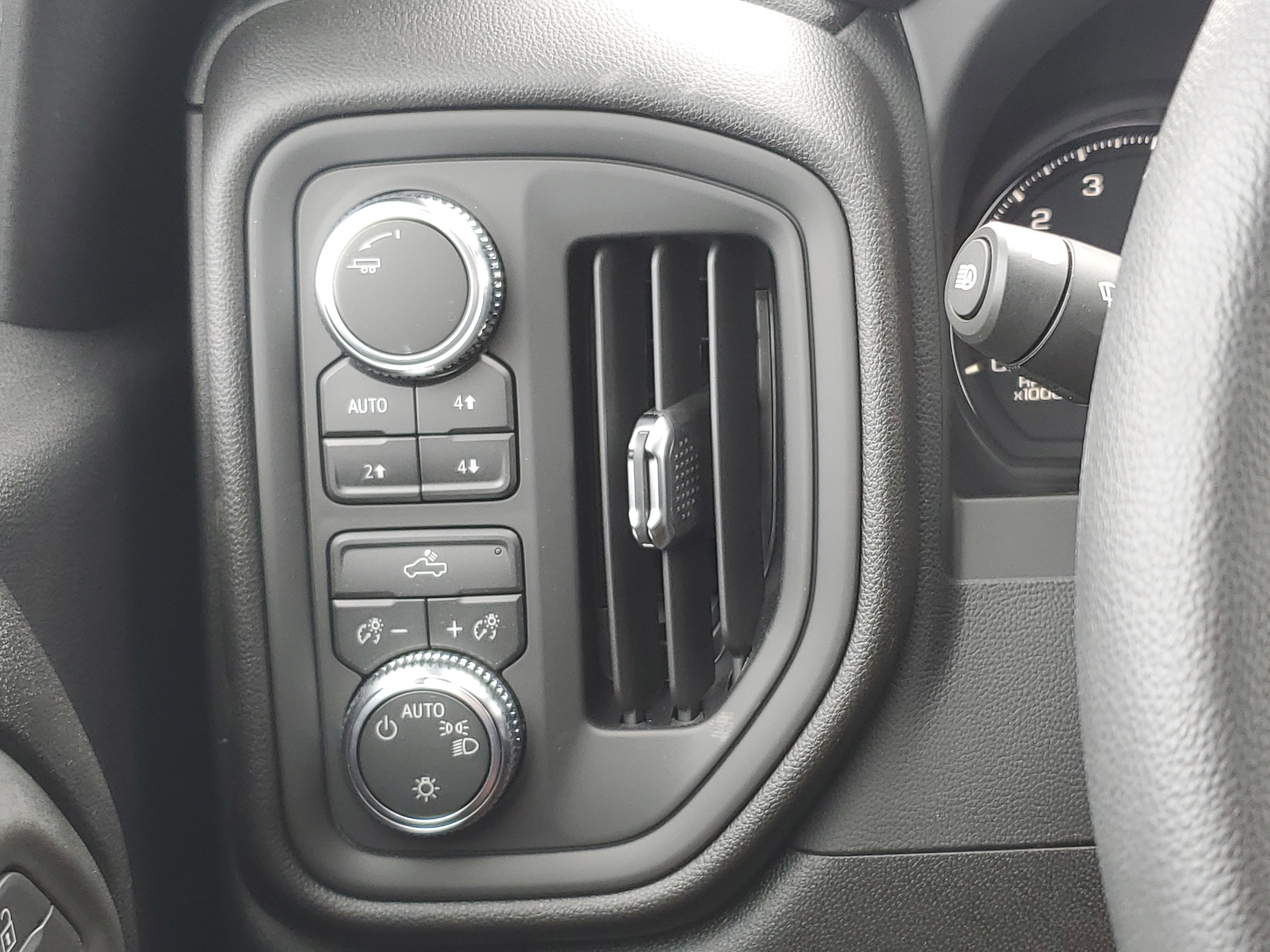 New 2026 GMC Sierra 1500 Pro w/ Pro Value Package AWD/4WD image 24