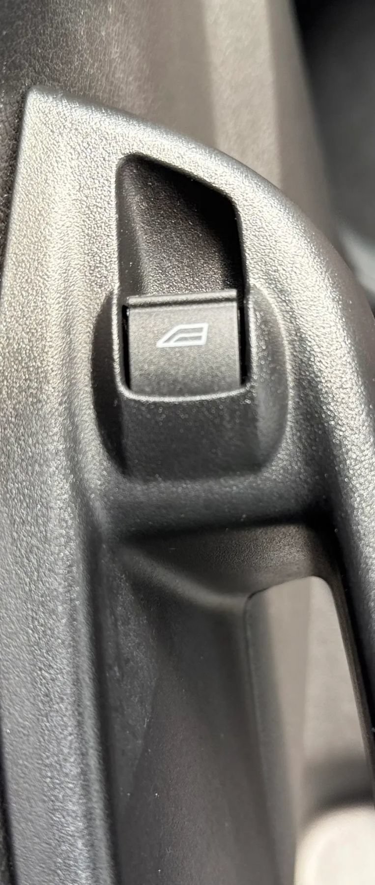Used 2017 Ford Focus SEL FWD image 28