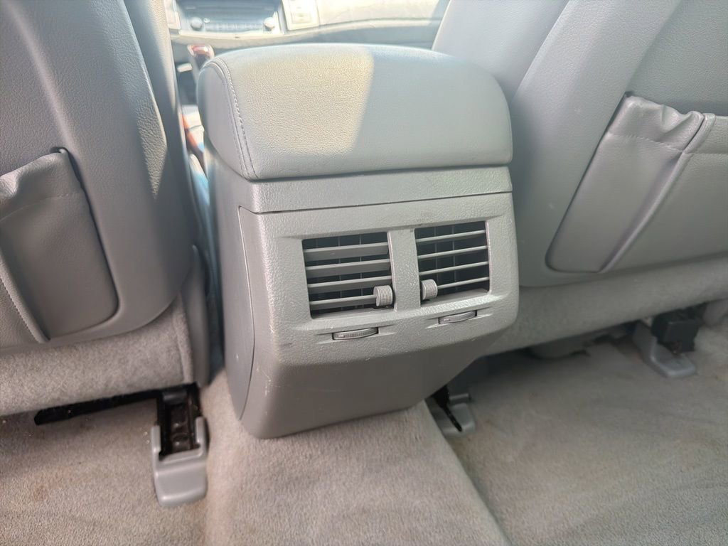 Used 2008 Toyota Avalon Limited FWD image 30