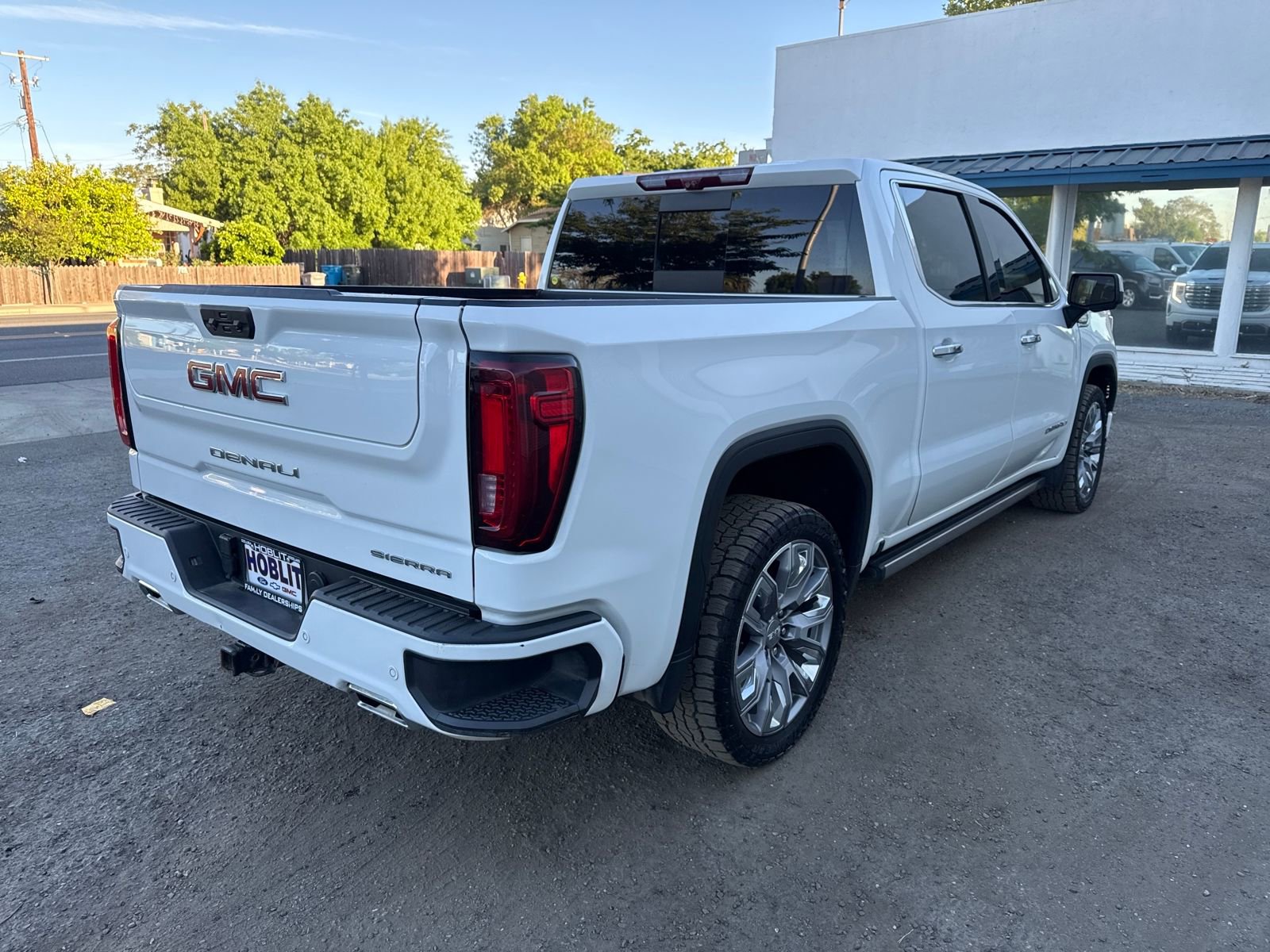 Used 2023 GMC Sierra 1500 Denali w/ Denali Reserve Package image 5