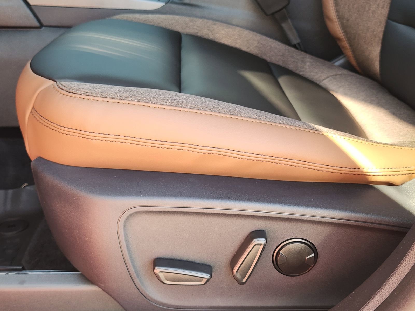 New 2025 Ford Bronco Sport Outer Banks w/ Outer Banks Tech Package+ image 23