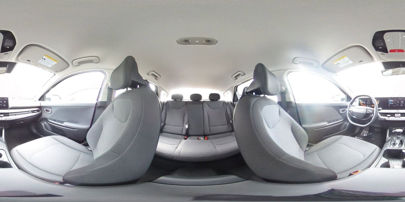 Used 2025 Kia K4 LXS image 42