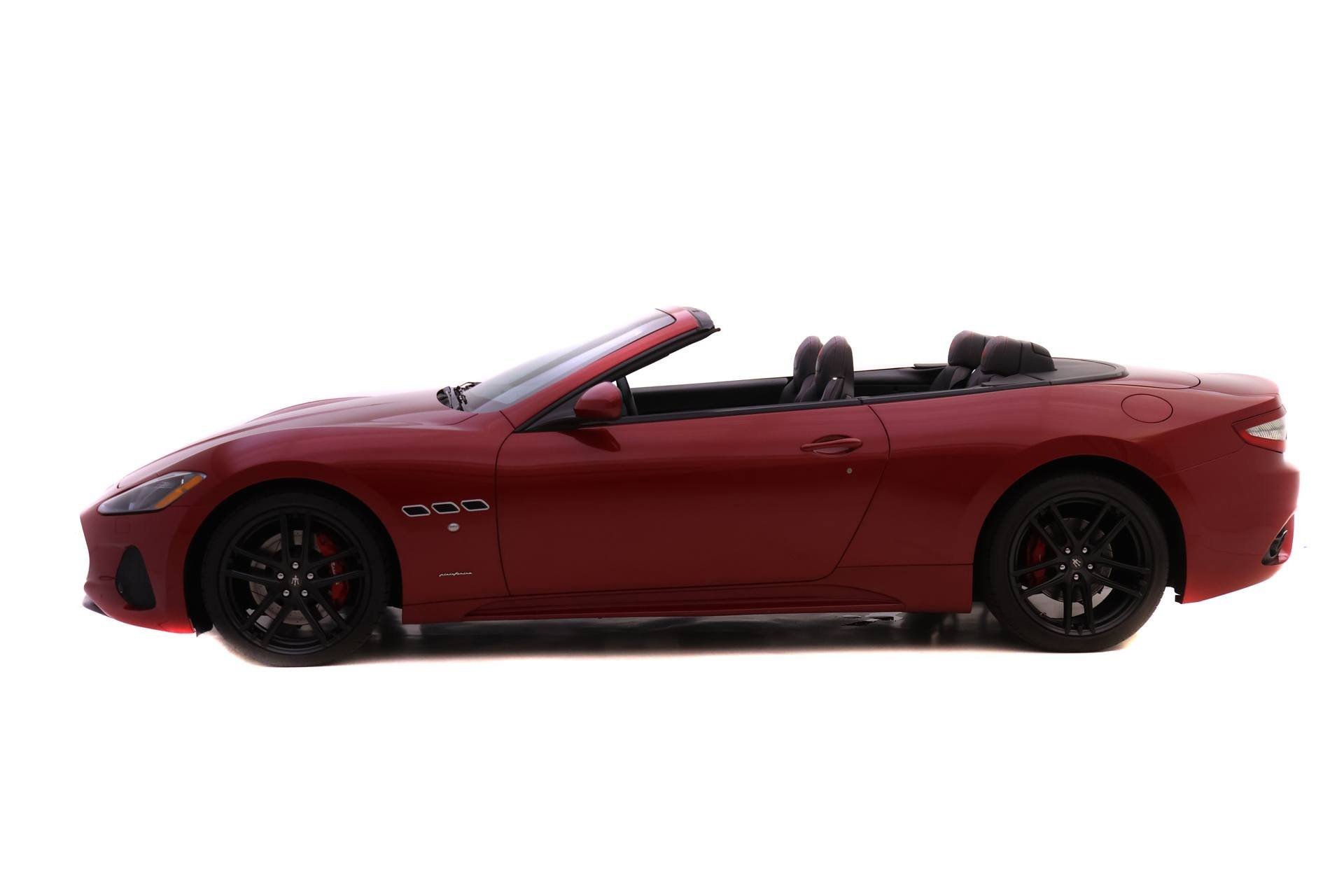 Used 2018 Maserati GranTurismo Sport image 3