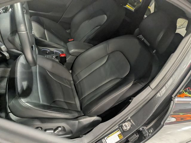 Used 2018 Audi Q3 2.0T Premium Plus w/ Premium Plus Package AWD/4WD image 23