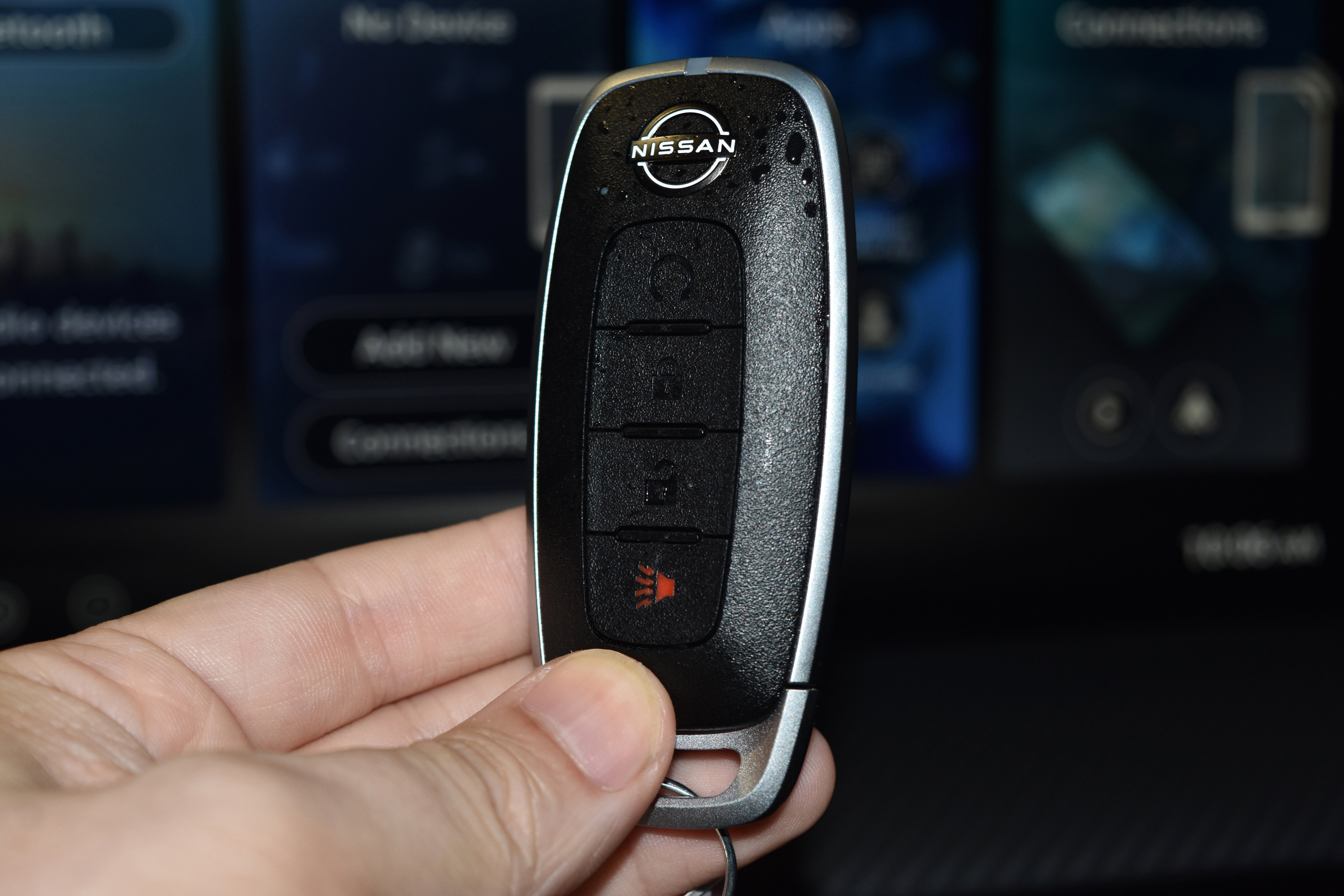 New 2026 Nissan Kicks SR w/ Cold Weather Package image 15