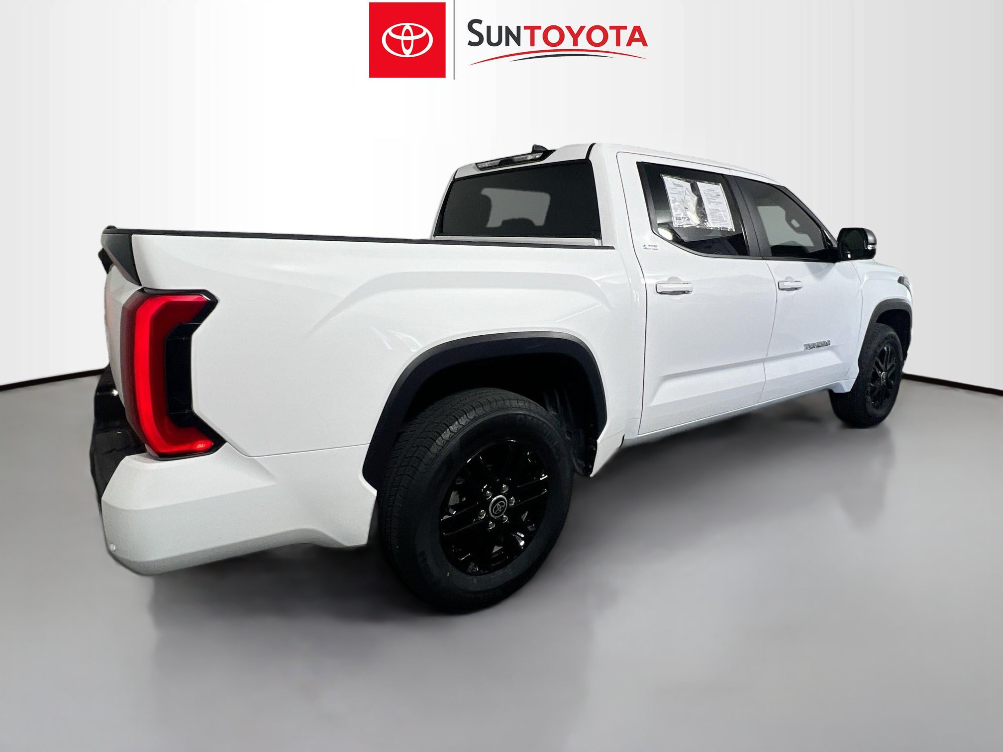 Used 2024 Toyota Tundra SR5 w/ SR5 Premium Package RWD image 4
