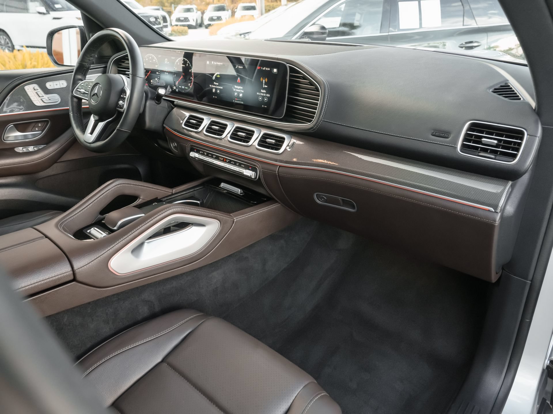 Used 2023 Mercedes-Benz GLS 450 4MATIC image 41