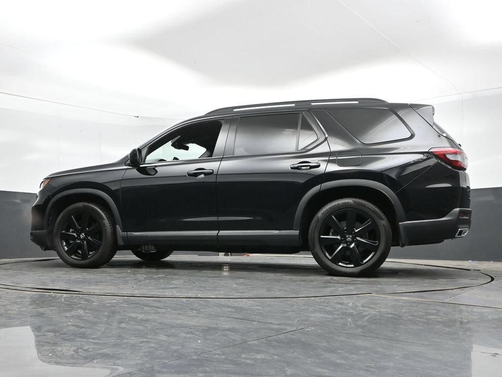 Used 2023 Honda Pilot Elite image 47