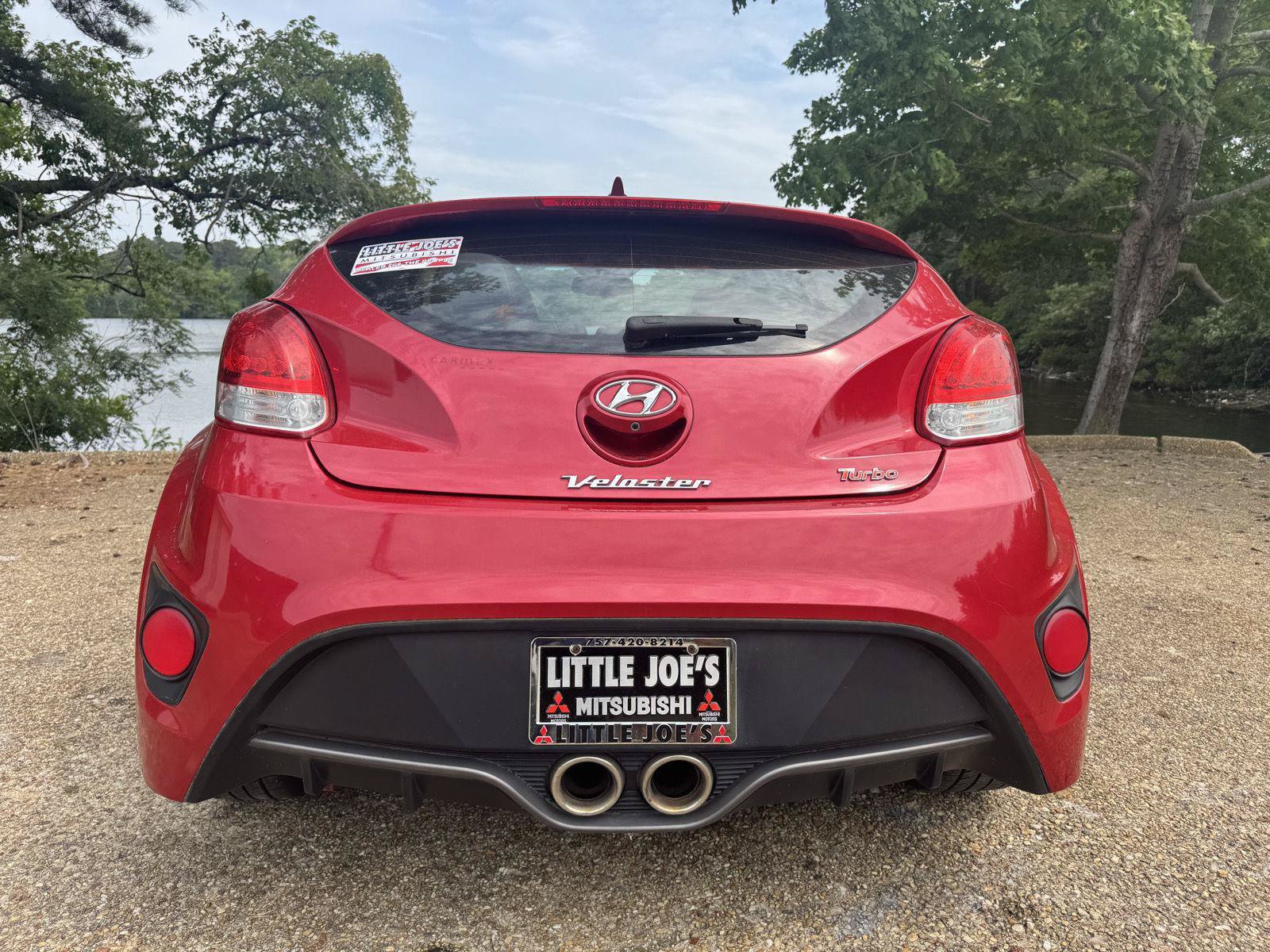 Used 2016 Hyundai Veloster Turbo FWD image 6