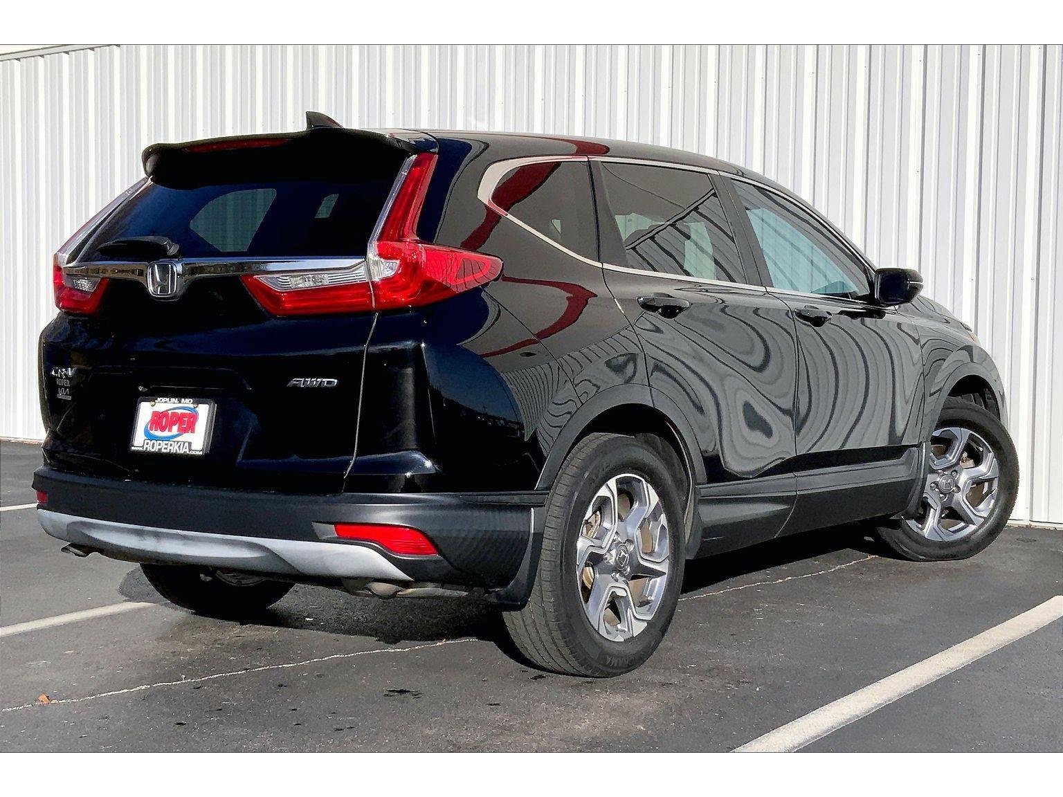 Used 2017 Honda CR-V EX-L image 11