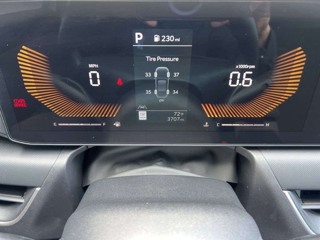 Used 2025 Kia K4 LXS image 23