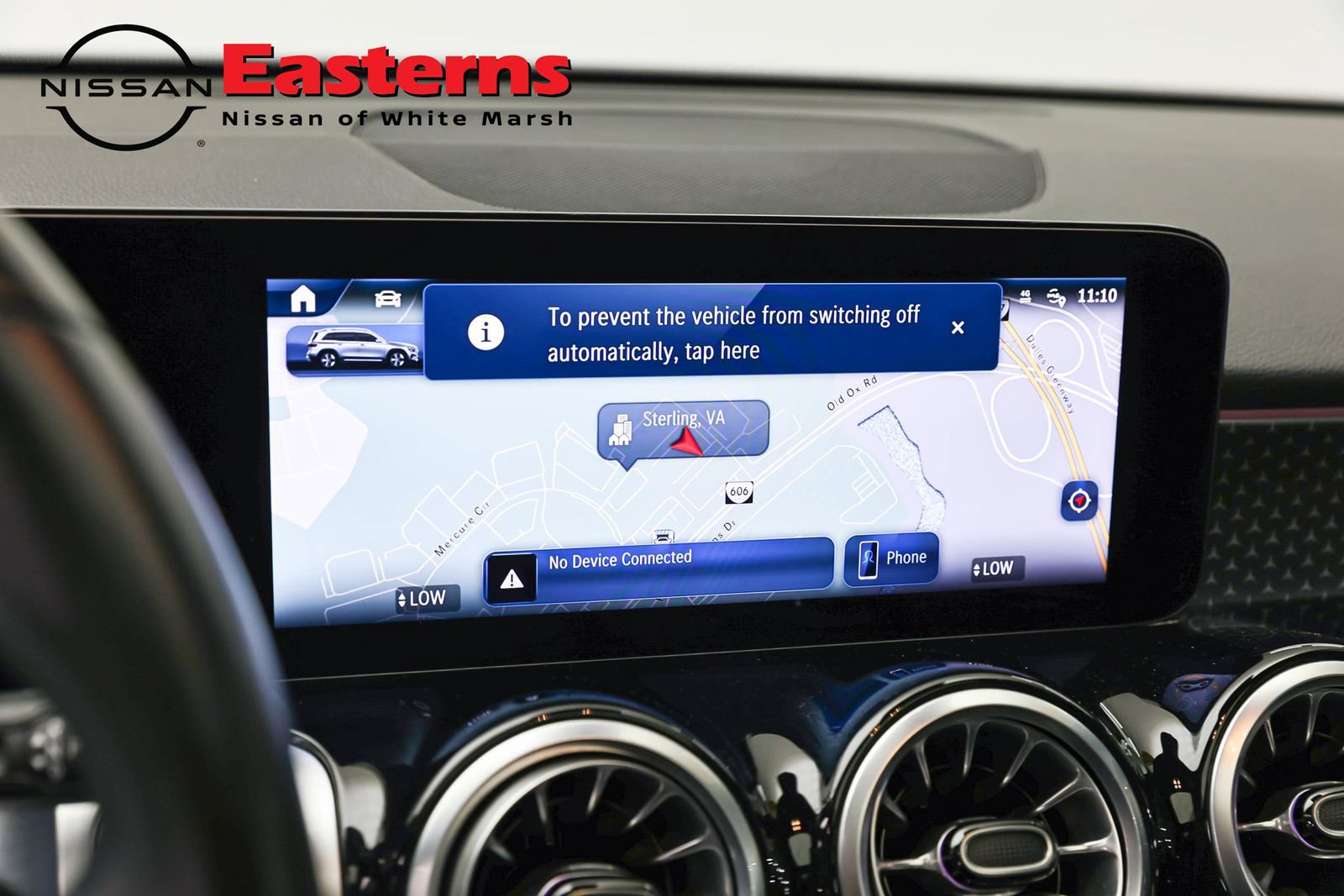 Used 2025 Mercedes-Benz GLB 250 w/ Exclusive Package image 18