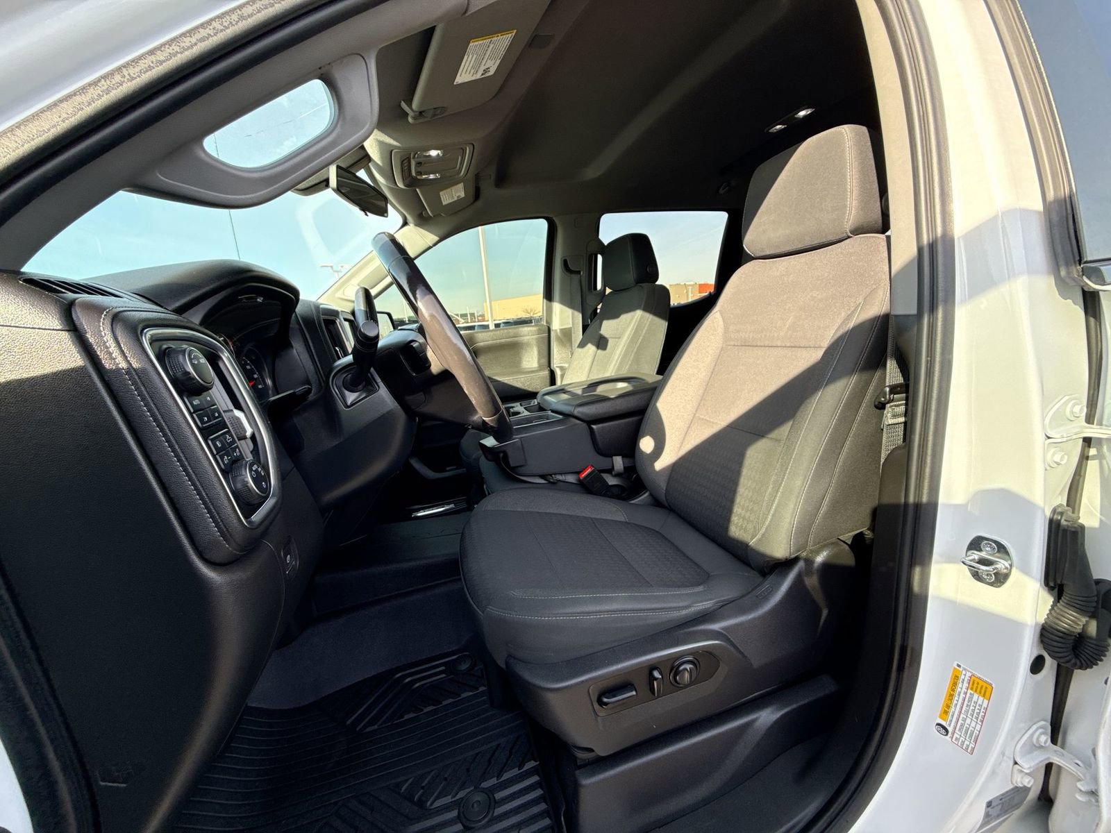 Used 2021 Chevrolet Silverado 1500 RST image 13