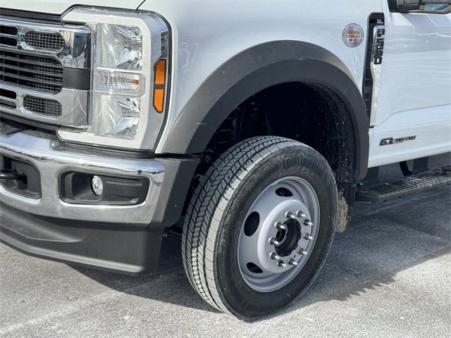 New 2025 Ford F550 4x4 SuperCab Super Duty image 6