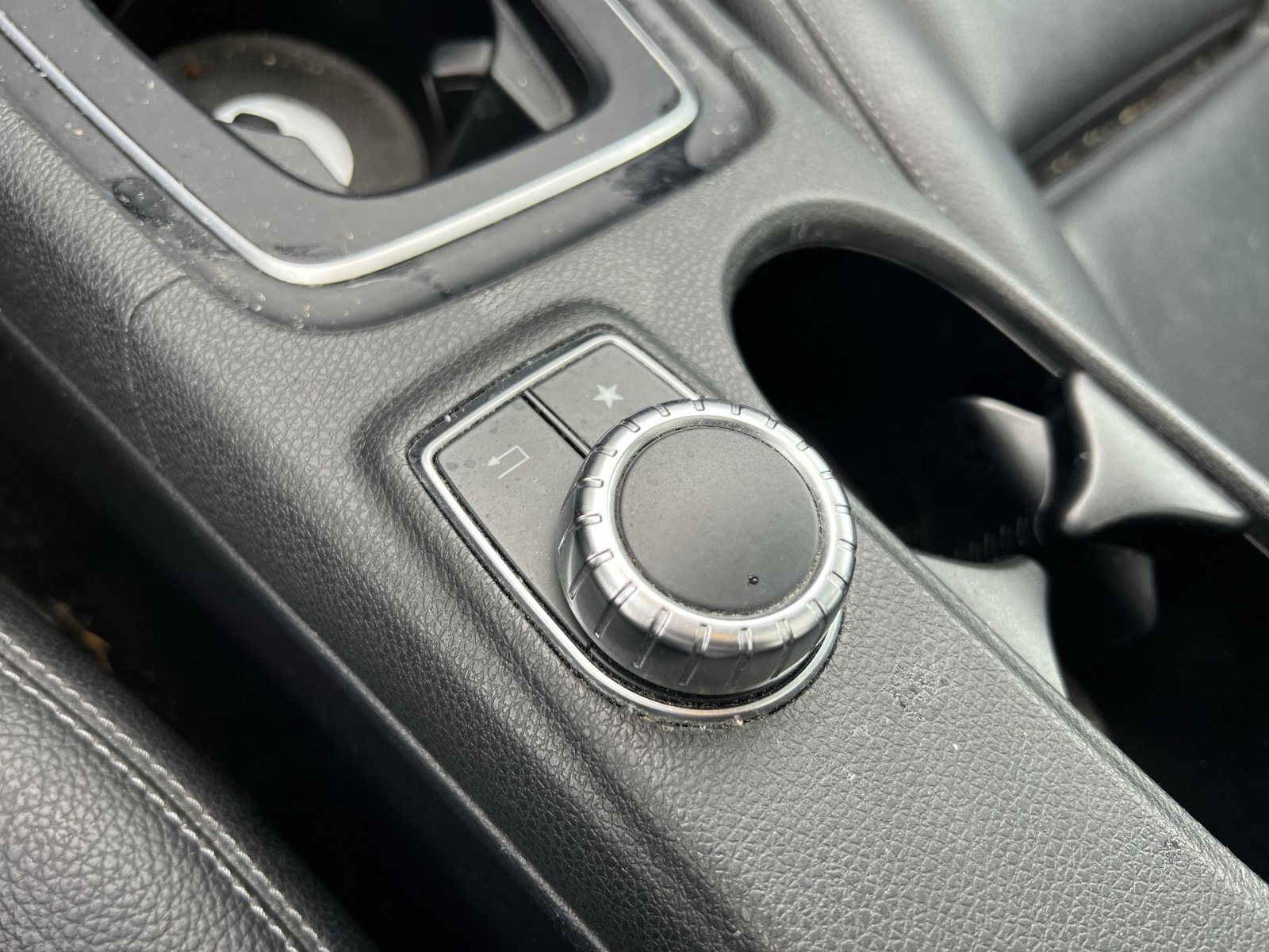 Used 2017 Mercedes-Benz GLA 250 4MATIC image 30