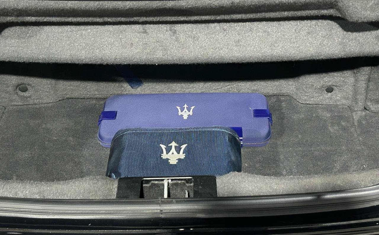 Used 2011 Maserati GranTurismo Convertible RWD image 24
