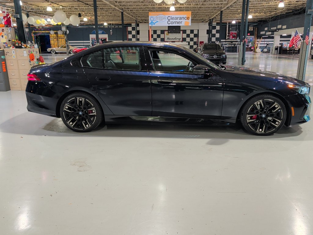 Certified 2024 BMW i5 M60 w/ Executive Package AWD/4WD image 9