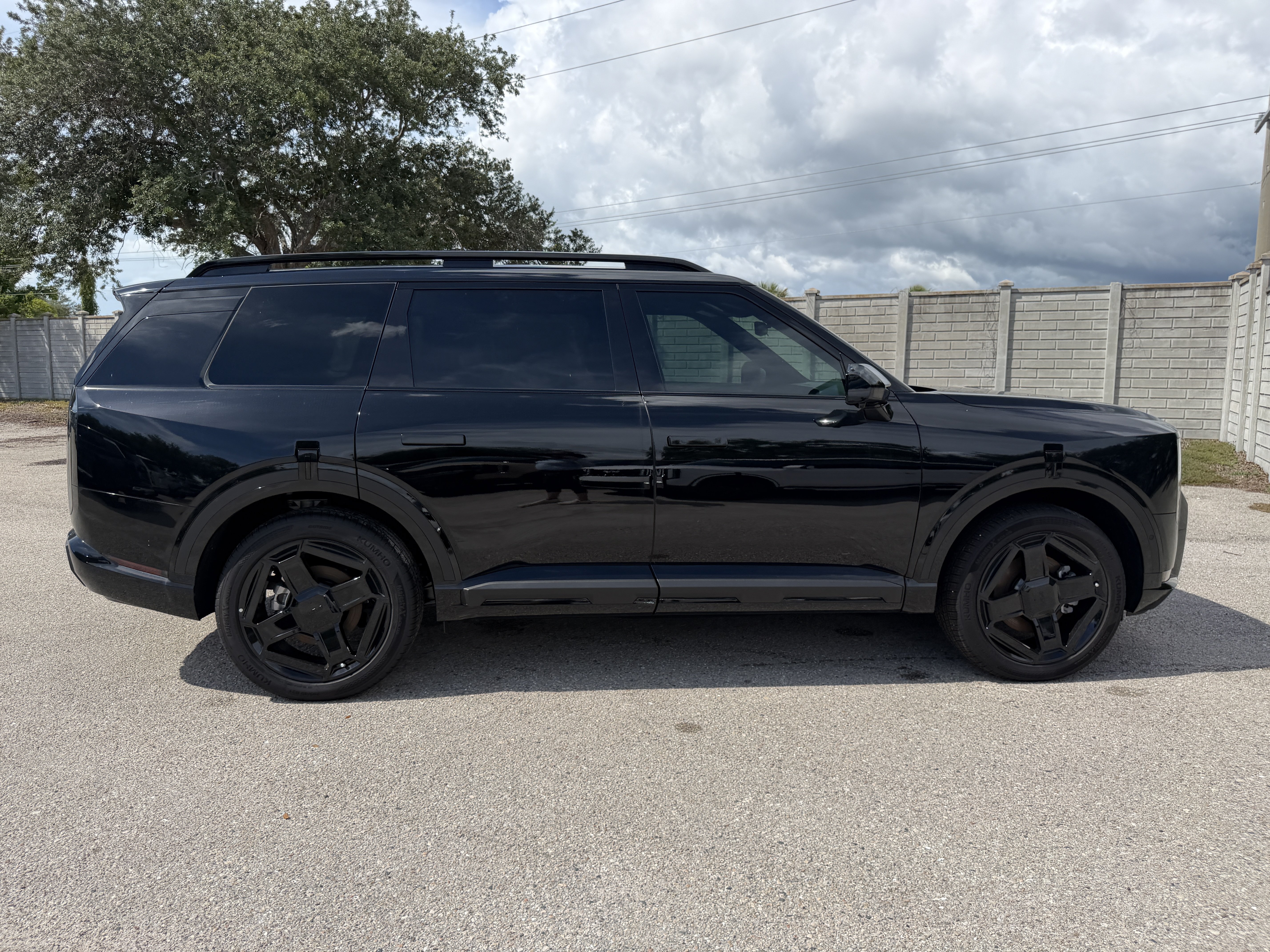New 2027 Kia Telluride X-Line SX Prestige w/ Towing Package AWD/4WD image 2