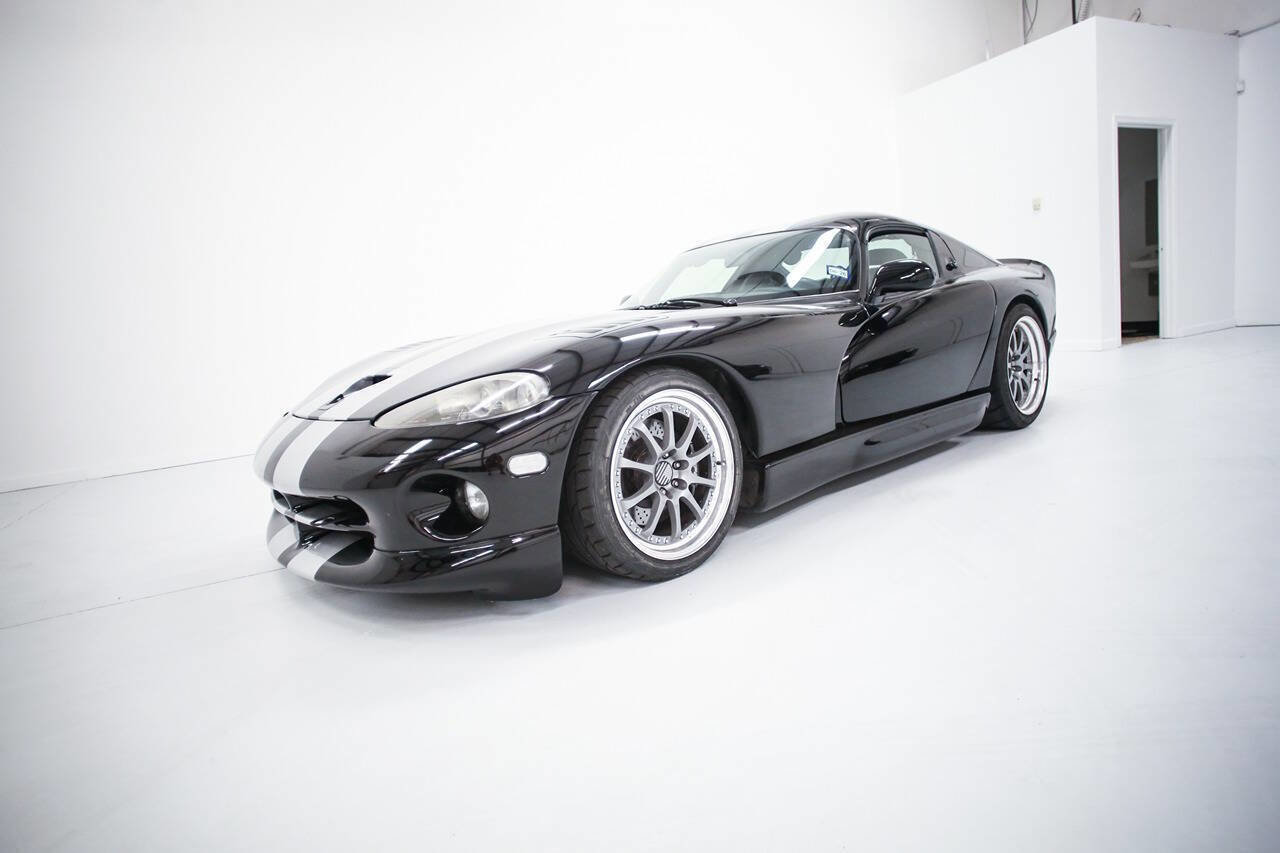 Used 2000 Dodge Viper GTS image 3