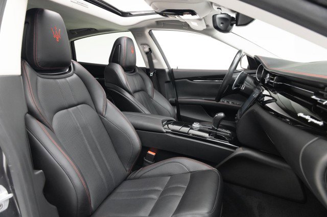 Used 2017 Maserati Quattroporte S GranSport Q4 image 4