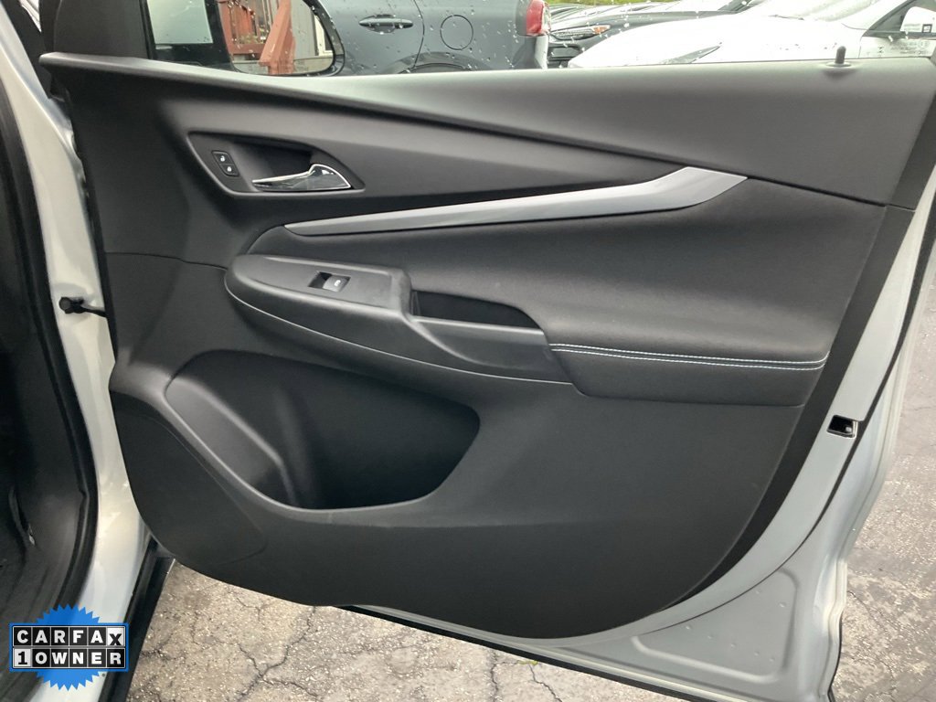 Used 2023 Chevrolet Bolt EUV LT image 63