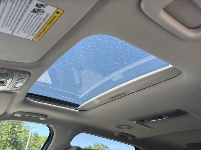 Certified 2025 Kia Telluride S image 22