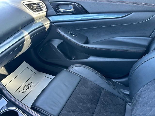 Used 2022 Nissan Maxima SR w/ Sport Mat Group image 36