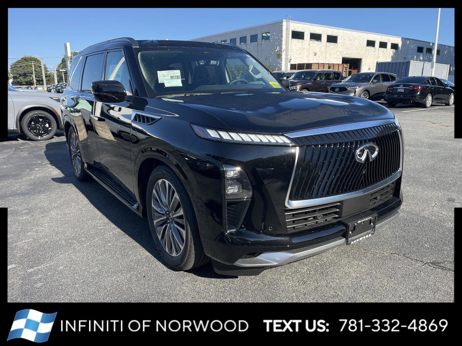 New 2026 INFINITI QX80 Luxe w/ Cargo Package