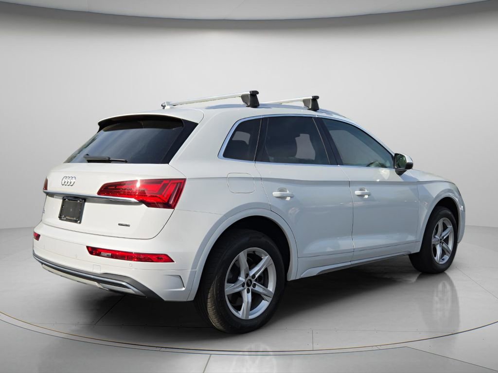 Used 2021 Audi Q5 2.0T Premium w/ Convenience Package image 7