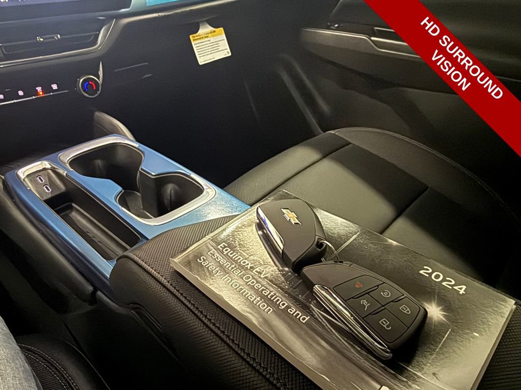 Used 2024 Chevrolet Equinox EV LT image 33