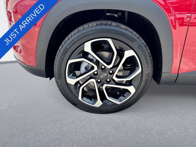 New 2026 Chevrolet Trax RS w/ Sunroof Package FWD image 10