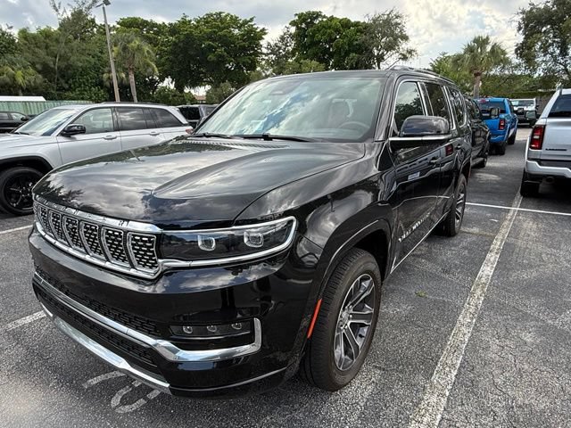 Used 2024 Jeep Grand Wagoneer Series I AWD/4WD image 2