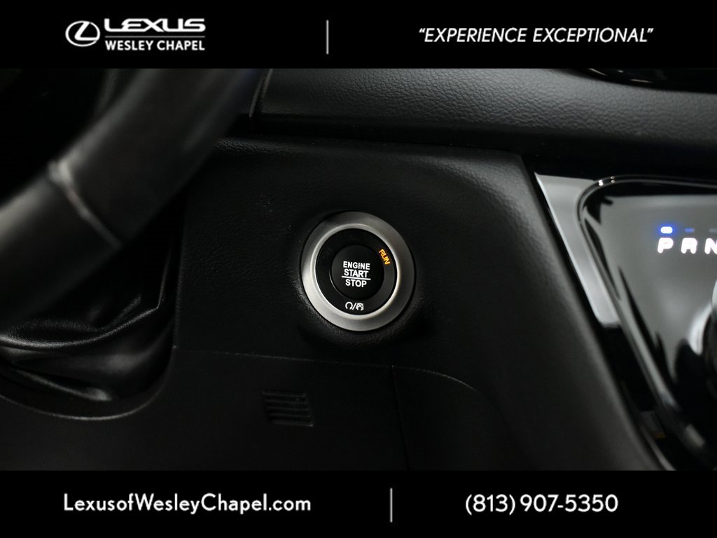 Used 2020 Chrysler Pacifica Touring w/ S Appearance Package image 30