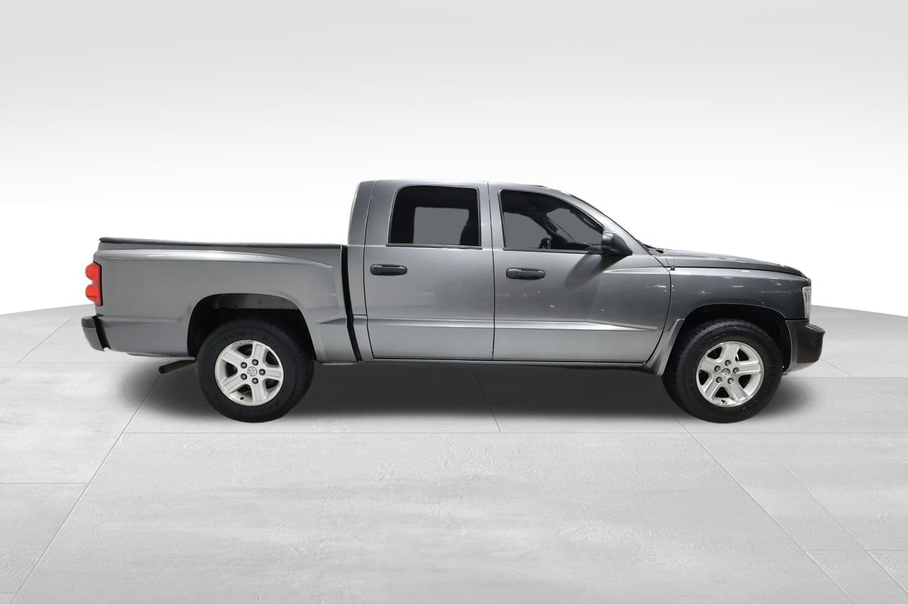Used 2011 Dodge Dakota Big Horn image 4