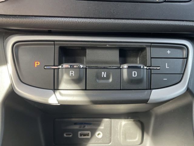 Used 2023 GMC Terrain SLT image 15