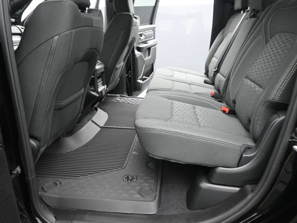 New 2026 RAM 1500 Big Horn AWD/4WD image 13