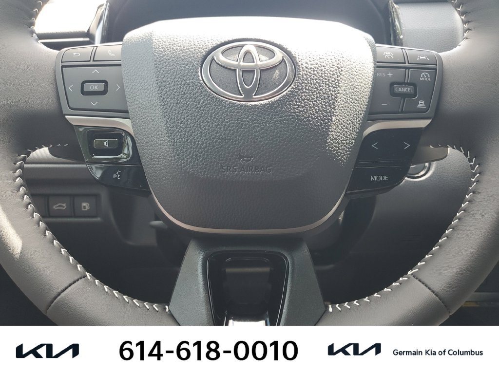 Used 2026 Toyota Camry SE FWD image 22