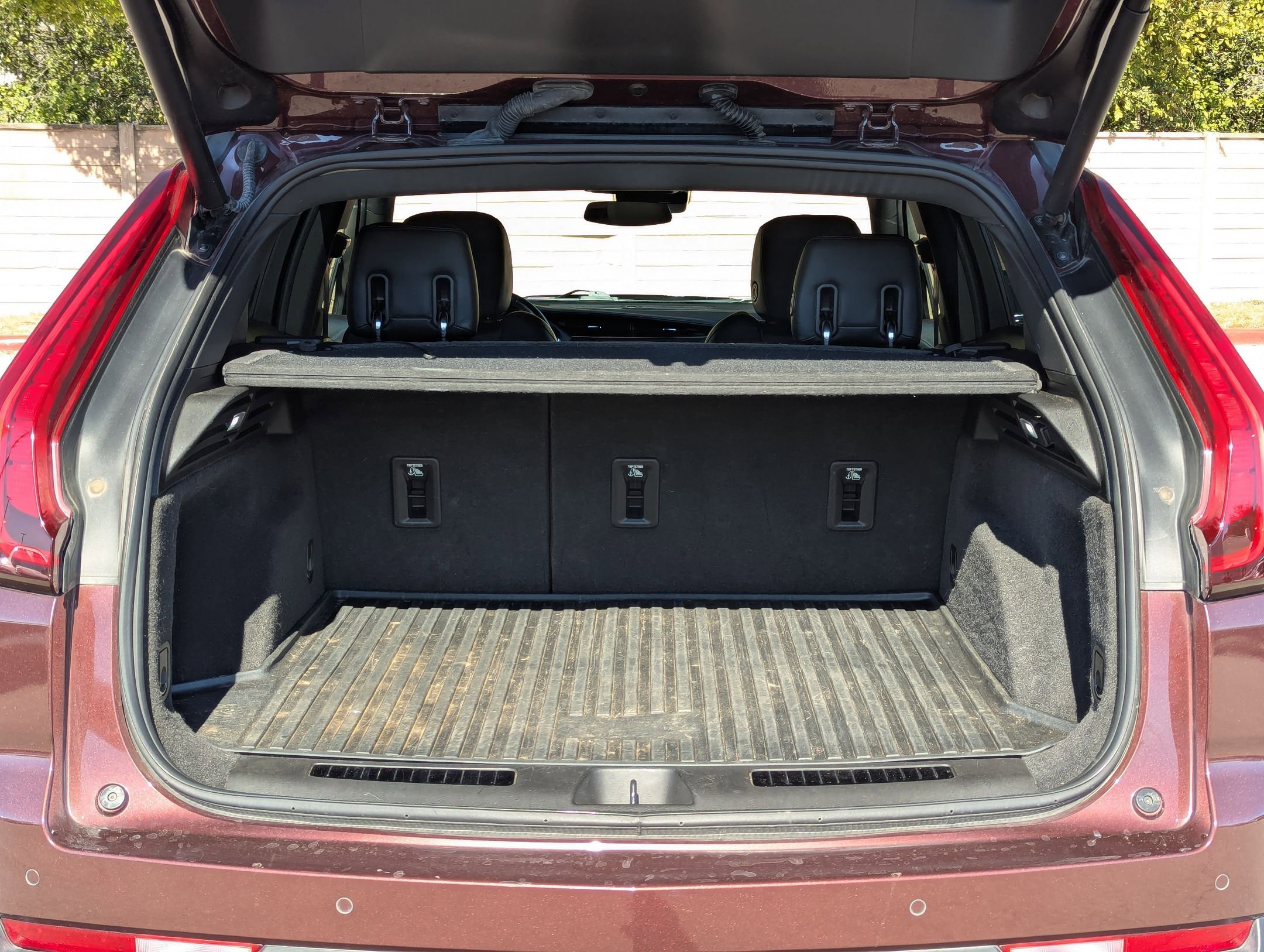 Used 2023 Cadillac XT4 Premium Luxury image 24