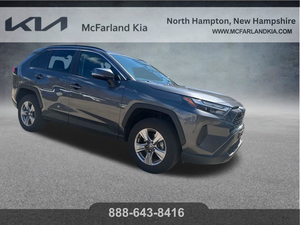 Used 2023 Toyota RAV4 XLE w/ Convenience Package AWD/4WD image 8