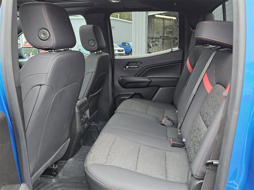 Used 2024 Chevrolet Colorado Z71 w/ Advanced Trailering Package image 6