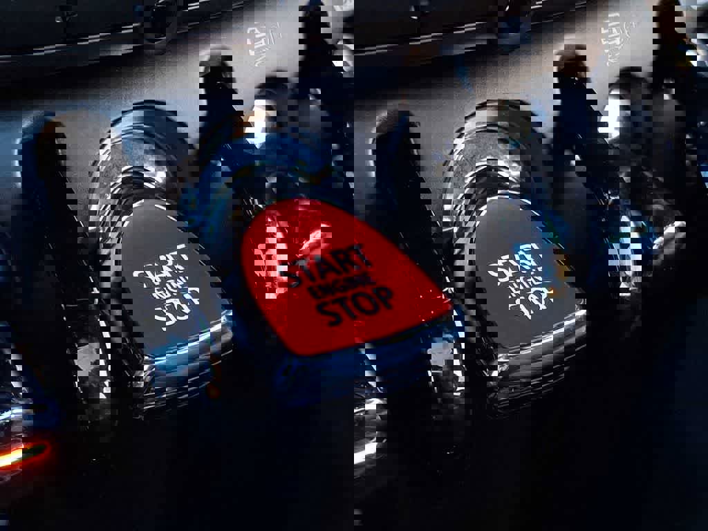 Certified 2024 MINI Cooper S FWD image 21