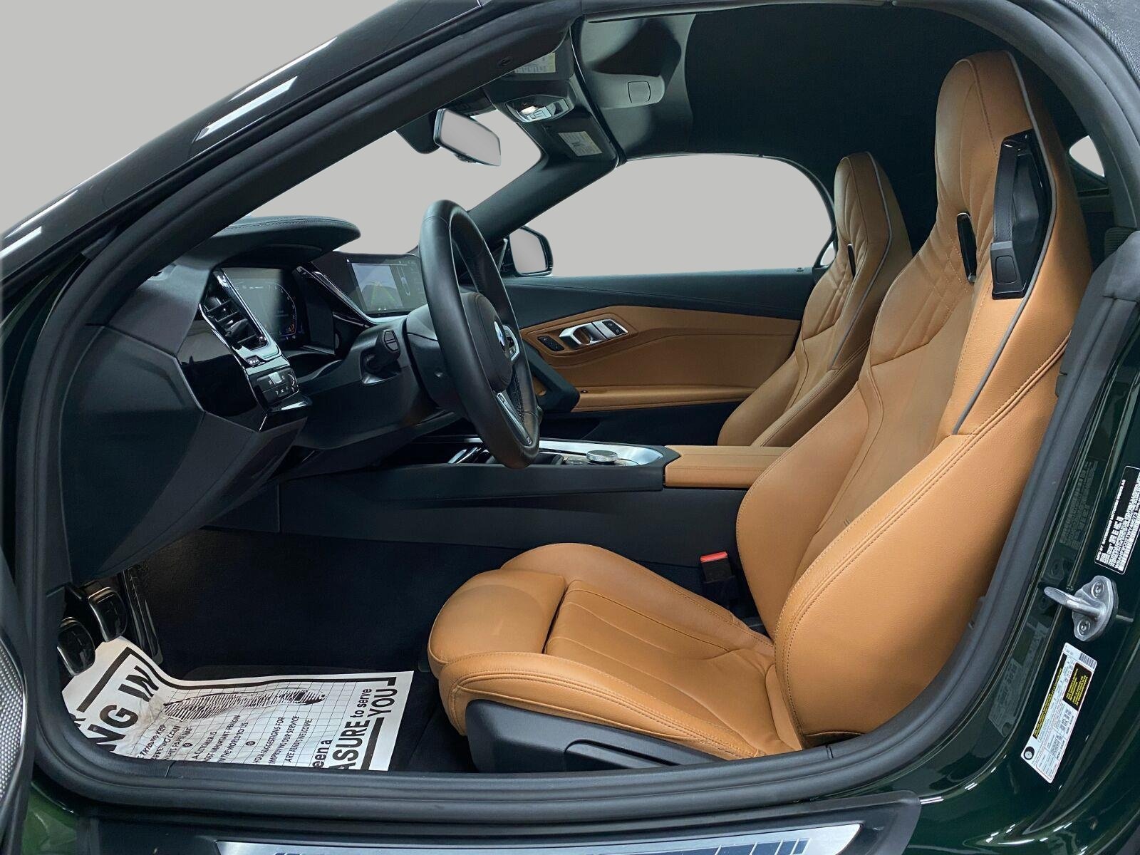 Used 2026 BMW Z4 M40i w/ Premium Package RWD image 30