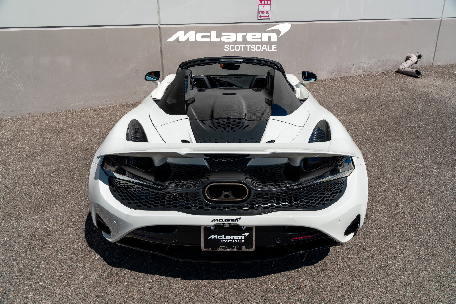 Used 2024 McLaren 750S PERFORMANCE image 32
