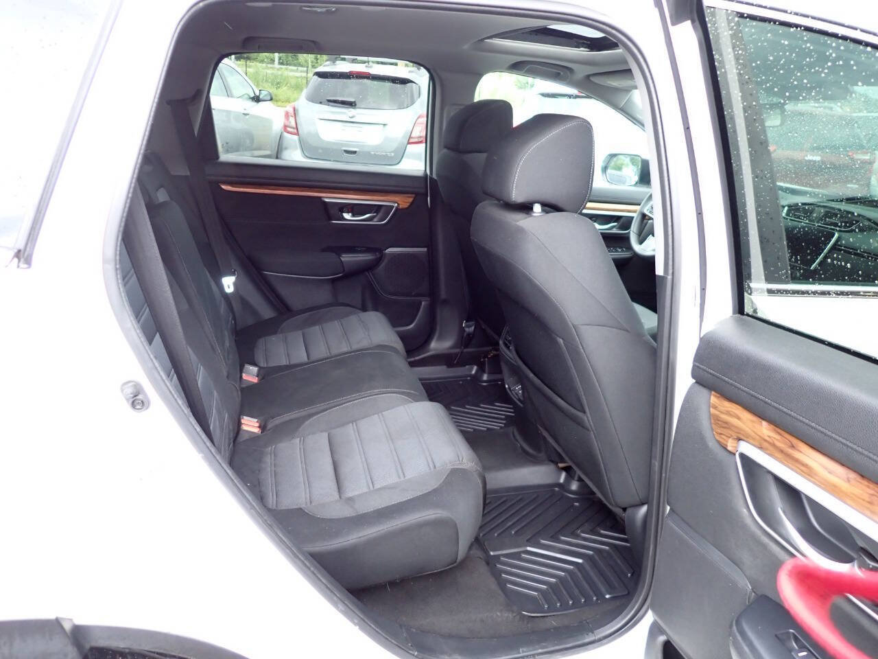 Used 2017 Honda CR-V EX image 10