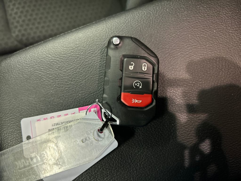 Used 2025 Jeep Wrangler Unlimited Rubicon 4xe w/ Convenience Group image 22