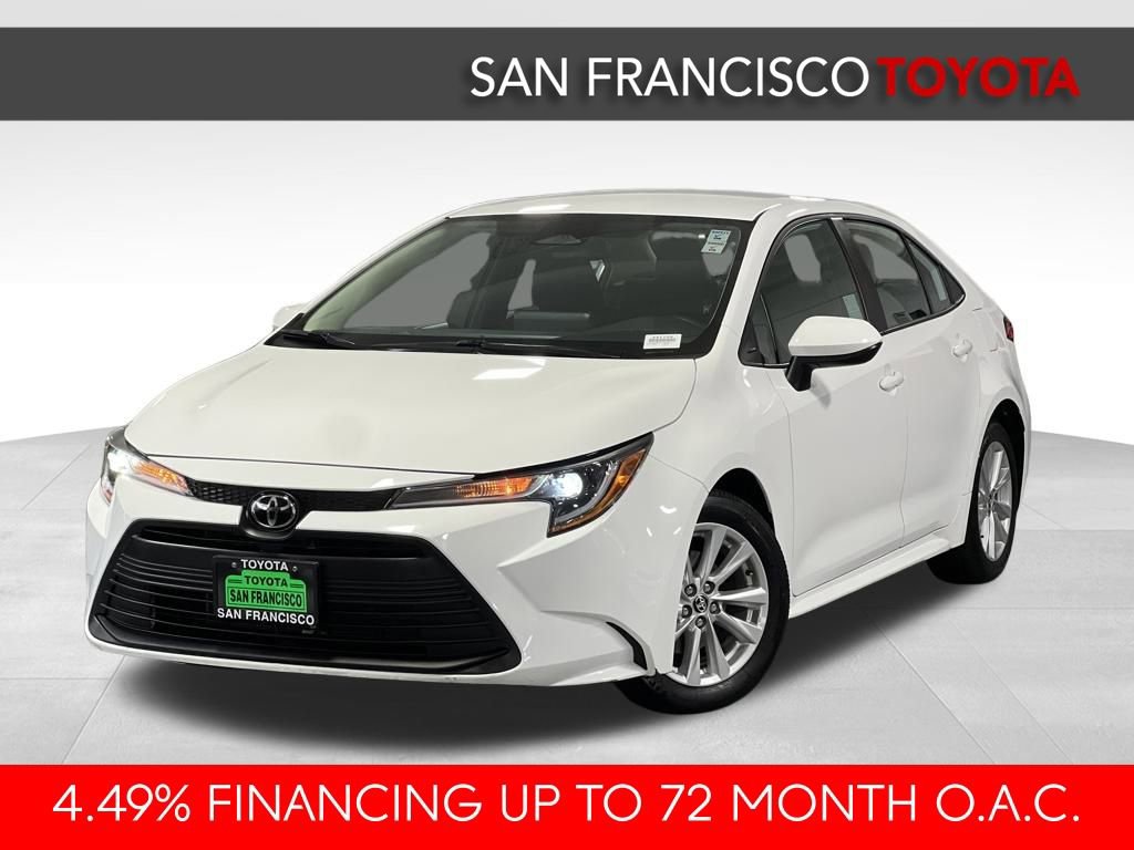Certified 2023 Toyota Corolla LE image 1