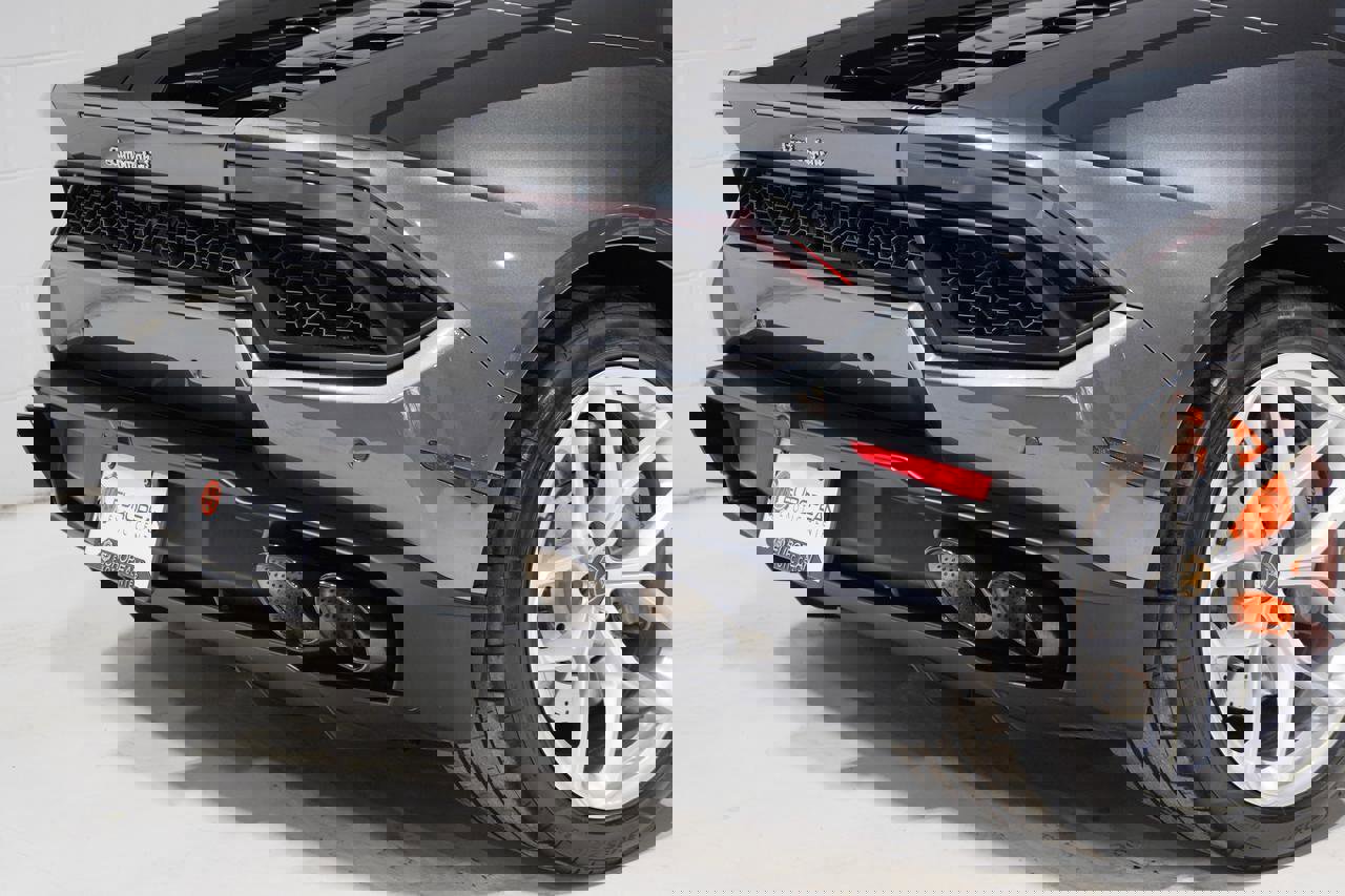 Used 2018 Lamborghini Huracan LP 580-2 image 21