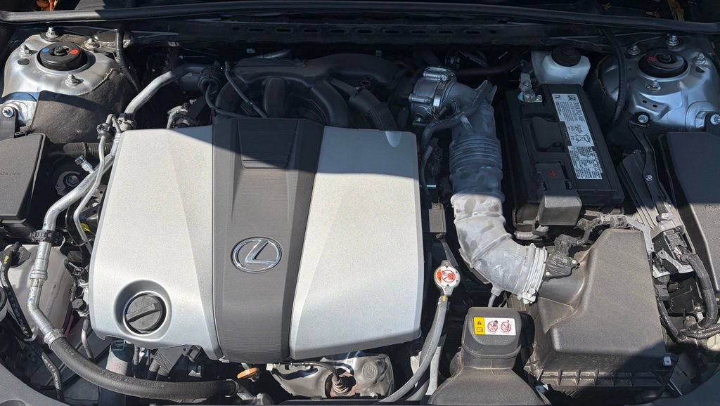 Used 2022 Lexus ES 350 w/ Premium Package FWD image 8