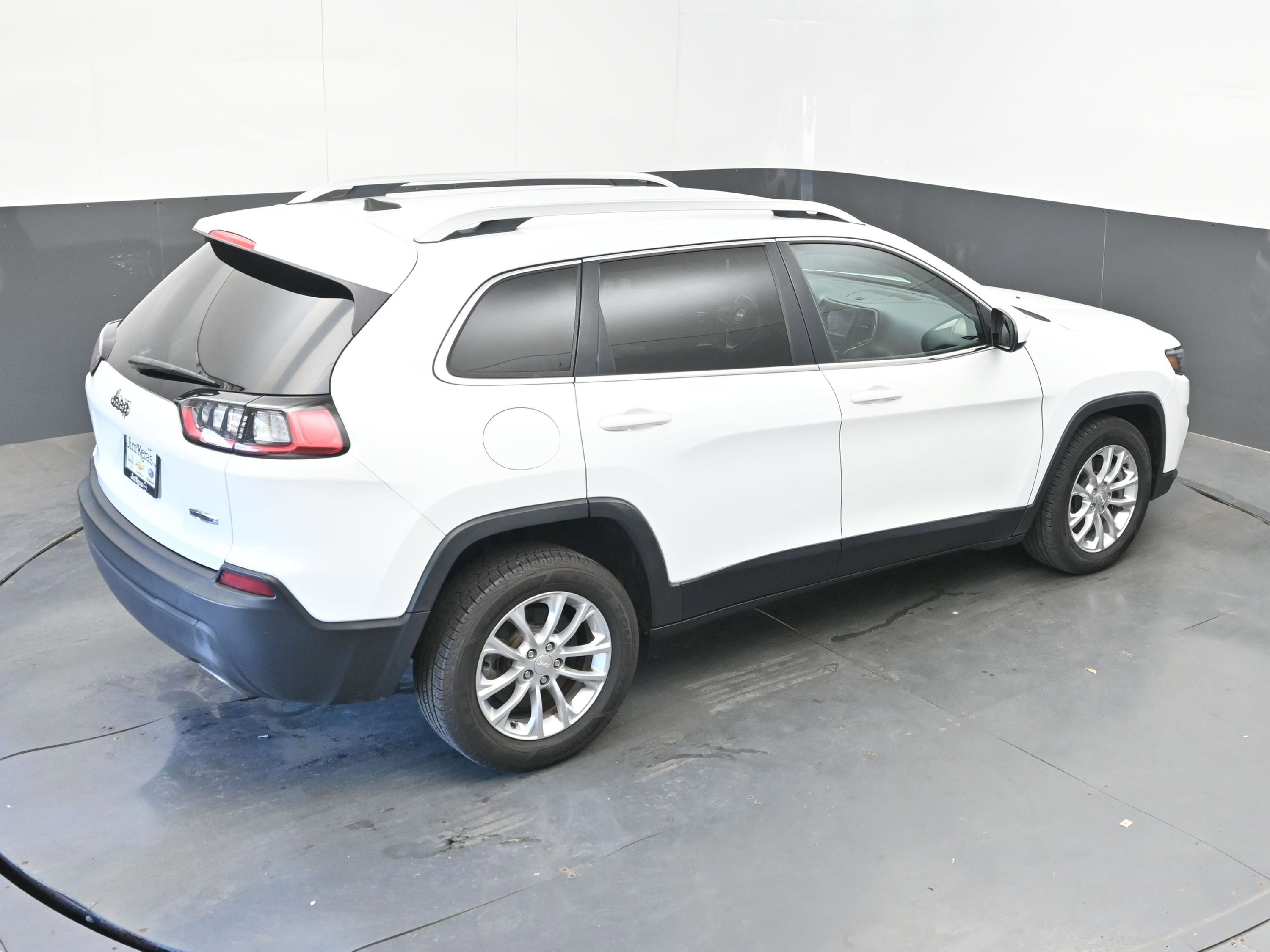 Used 2019 Jeep Cherokee Latitude w/ Popular Appearance Group FWD image 35