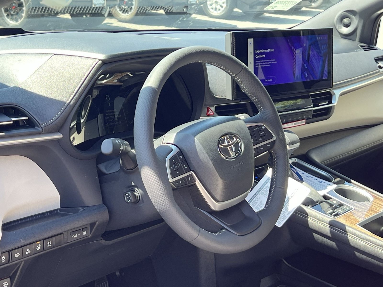 New 2026 Toyota Sienna Platinum AWD/4WD image 11